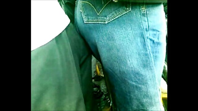 Khiêu dâm, không giấy đăng ký  PORN: Mẹ được sừng khi một chàng trai giật ra anh gai xinh sec