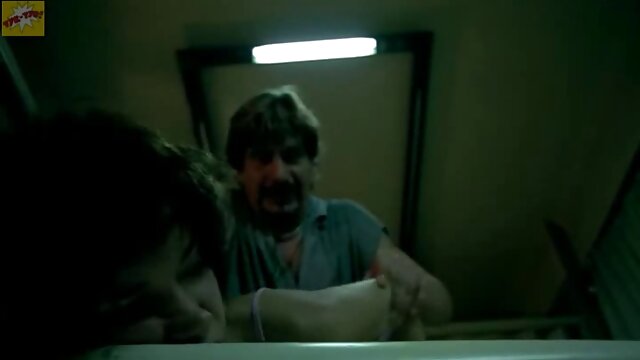 Khiêu dâm, không giấy đăng ký  Lặp đi lặp lại bố đã cho pim sec gai xinh một tia nước