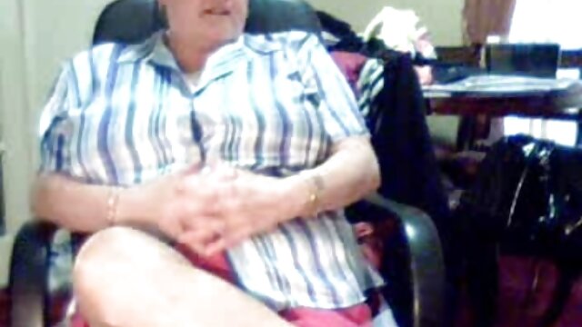 Khiêu dâm, không giấy đăng ký  Cô gái fisting cô ấy đít với một girl xinh sec apple trong những phòng tắm