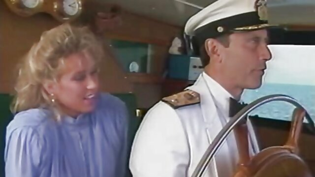 Khiêu dâm, không giấy đăng ký  Quan hệ pim sec dep tình dục bằng miệng