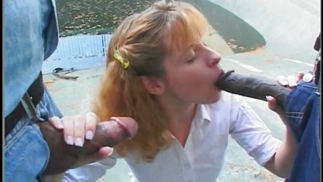 Khiêu dâm, không giấy đăng ký  Cum trên brunette phim sec đep đít