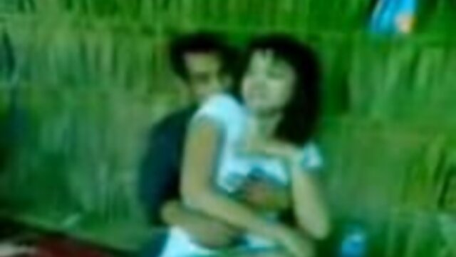 Khiêu dâm, không giấy đăng ký  Trong phòng tập thể dục mẹ kiếp phim sec gai x