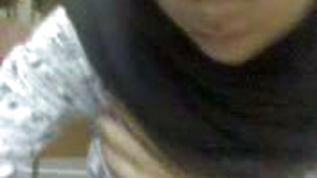 Khiêu dâm, không giấy đăng ký  Busty stepmom fucks phim sec gai non say đắm