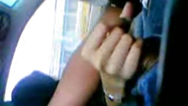 Khiêu dâm, không giấy đăng ký  Mẹ và con gái Mẹ kiếp với sec gai tu suong một chàng trai