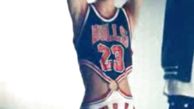 Khiêu dâm, không giấy đăng ký  Sao khiêu dâm người pim sec gai xinh lớn