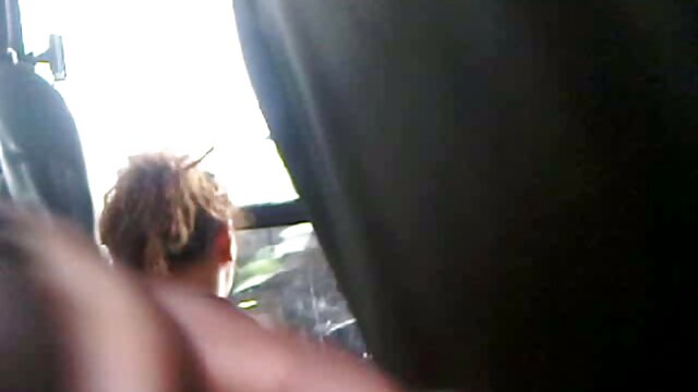 Khiêu dâm, không giấy đăng ký  Xoa bóp Labia gai sec xi