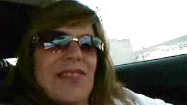 Khiêu dâm, không giấy đăng ký  Sexy ﻿sec gai xinh Alice hải đăng thủ dâm trên một da đi văng