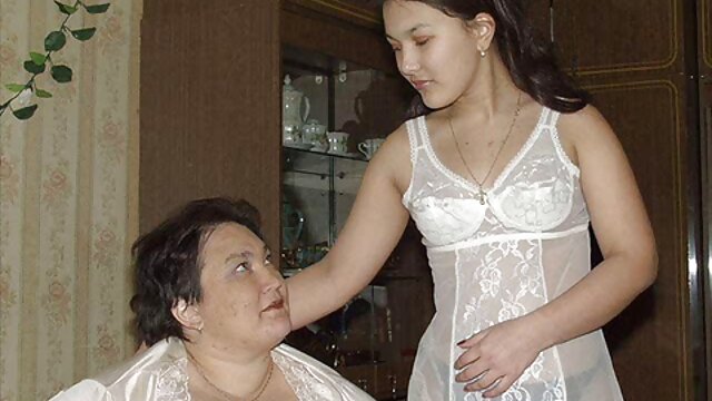 Khiêu dâm, không giấy đăng ký  Quái một trưởng sec gai tre thành thư ký 994