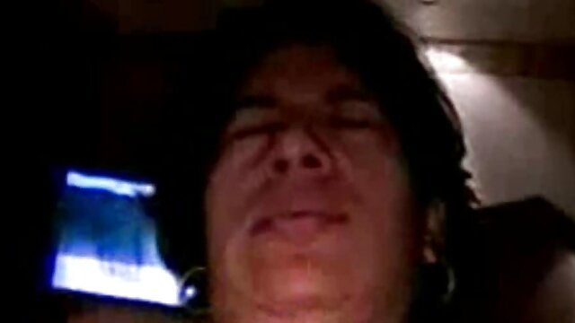 Khiêu dâm, không giấy đăng ký  Chân xòe phim sec gaidep