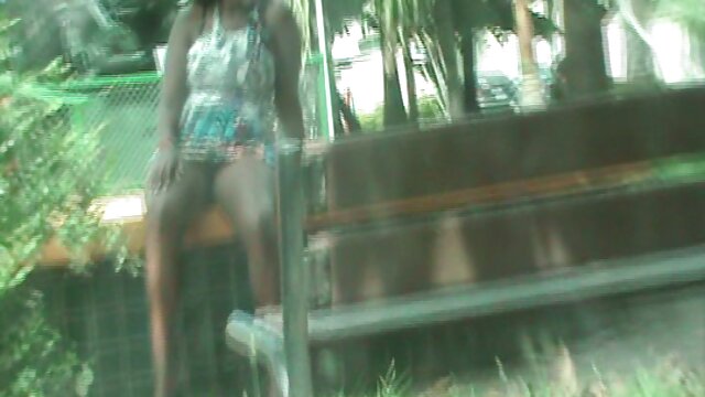 Khiêu dâm, không giấy đăng ký  Nóng phim sec gai mup khiêu dâm: Tự làm tình với vợ