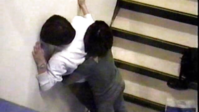 Khiêu dâm, không giấy đăng ký  Doggystyle fucked qua các gai xinh sec mirror